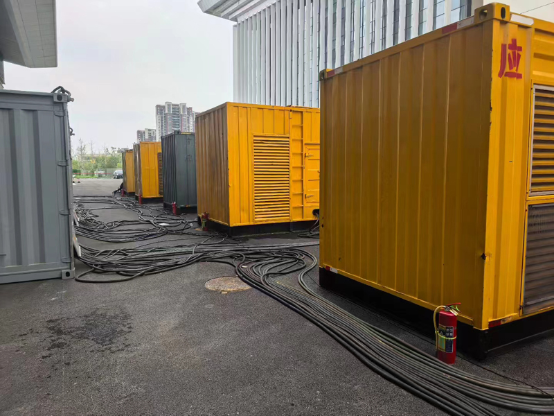 武汉柴油发电机组冬季保养有哪些注意事项?